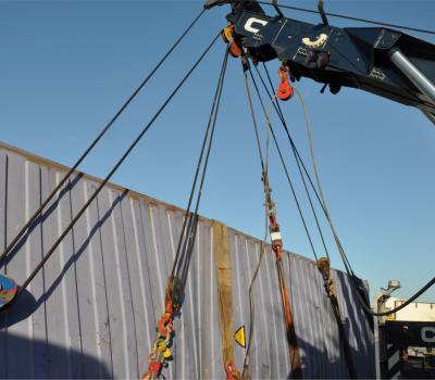 Lifting a container